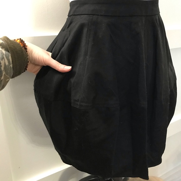 Bardot lace back top with puff skirt and pockets. - Picture 4 of 7